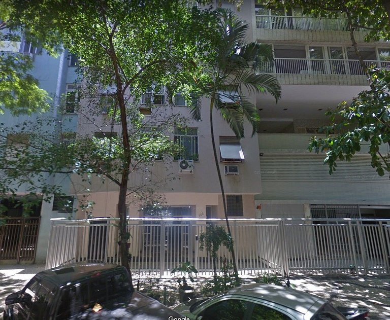 Sunset Estudio II- 2 quadras praia, ao lado metrô