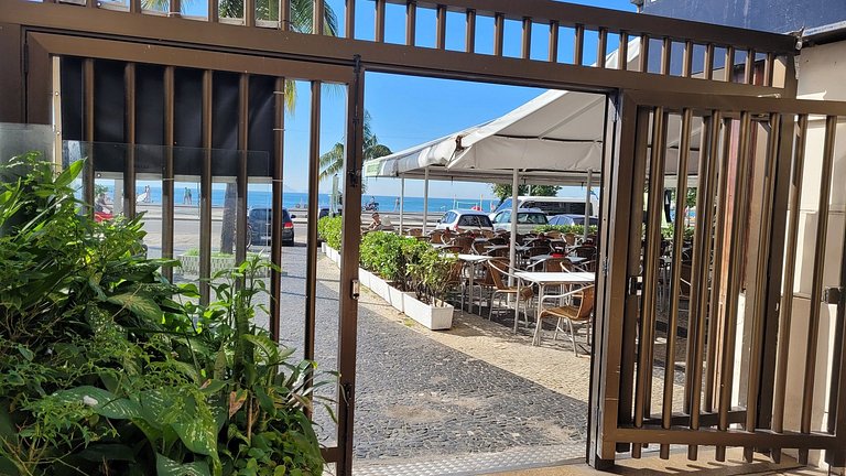 Atlantico Loft- Beira mar até 4, com vista interna