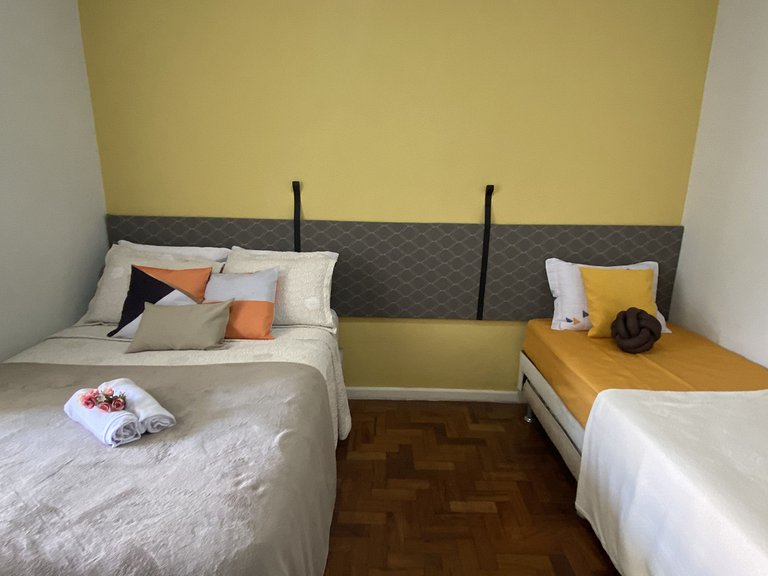 Sunset Estudio - 2 quadras da praia, ao lado metrô