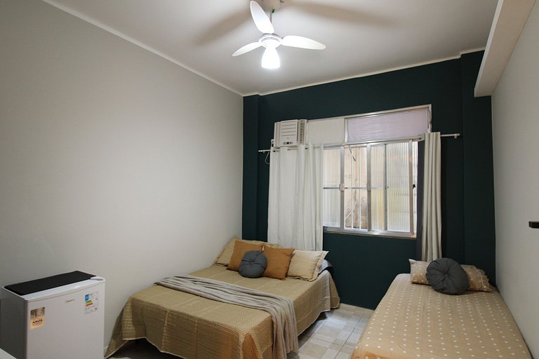 Atlantico Loft- Beira mar até 4, com vista interna