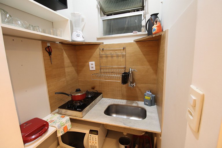 Atlantico Loft- Beira mar até 4, com vista interna